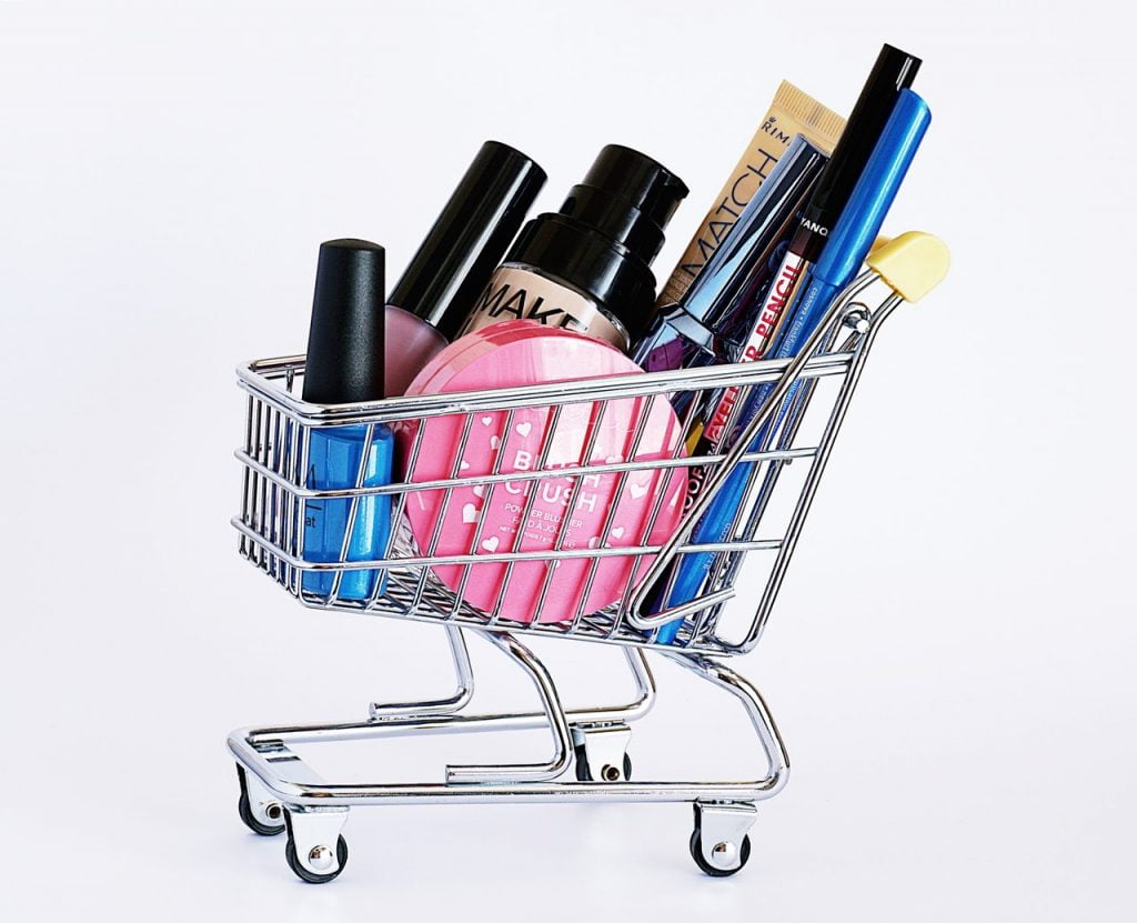 How to Start a Business Selling Cosmetics Online - Celebrity Exchange